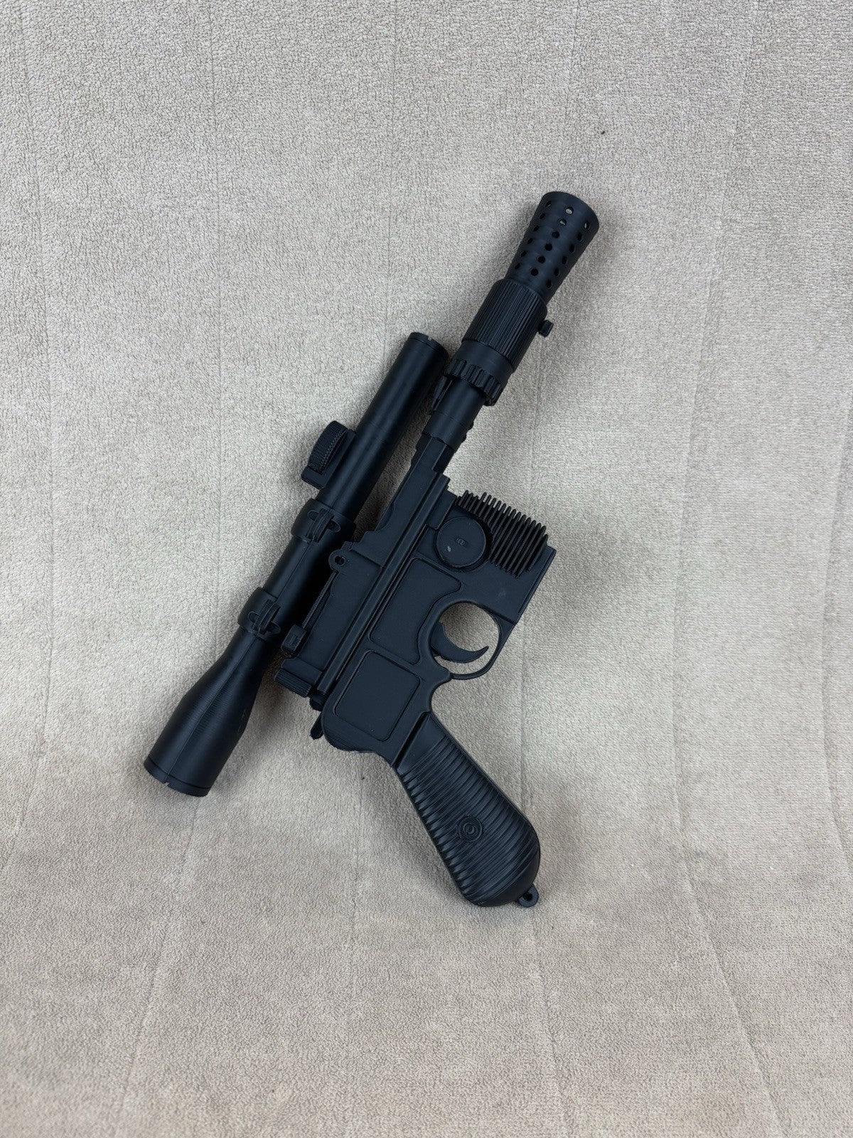 Han Solo DL44 Fan Blaster – Star Wars Cosplay DIY Kit – Ansicht 3