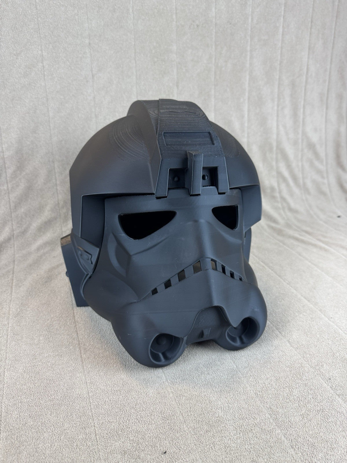 Tie Fighter Pilot Helm – Star Wars Cosplay DIY Kit – Ansicht 1