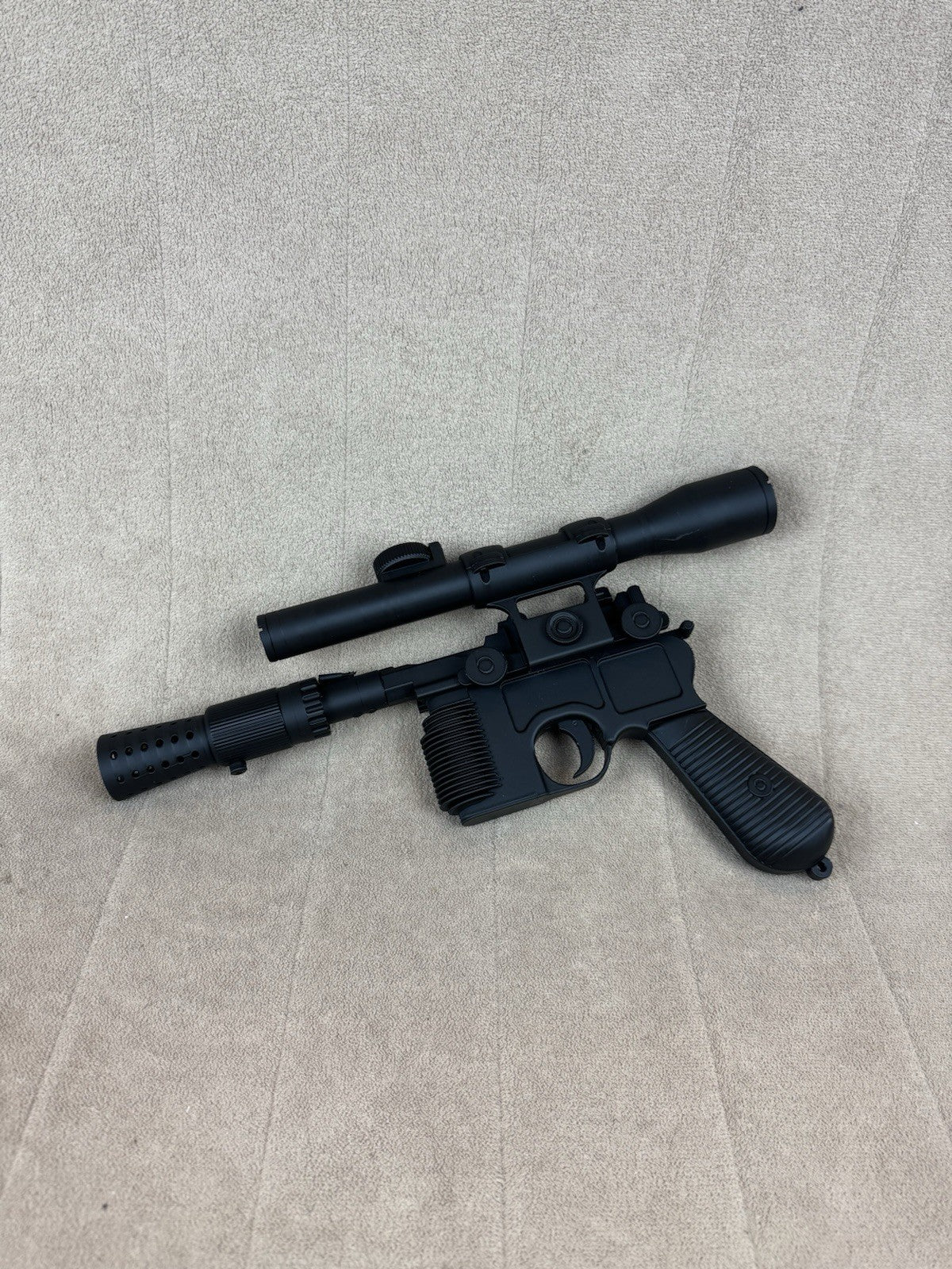 Han Solo DL44 Fan Blaster – Star Wars Cosplay DIY Kit – Ansicht 4